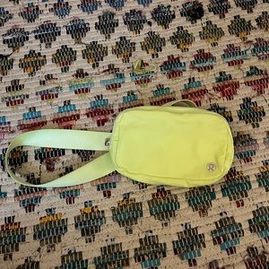 Lululemon belt bag